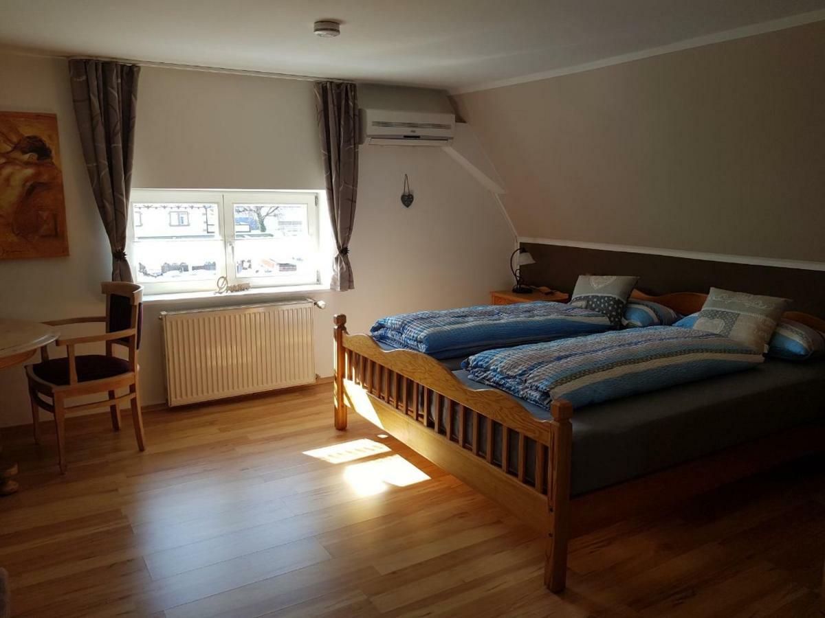 Ferienwohnung "Zum Hexenhaeusle" Weißenburg in Bayern Exterior foto